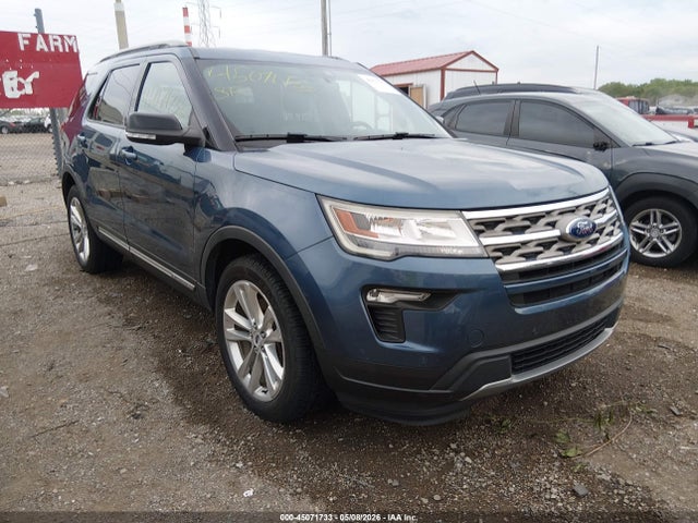 Salvage Ford Explorer Image