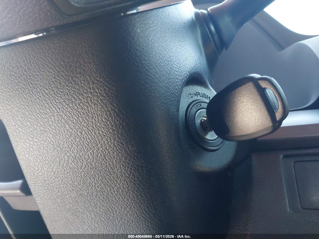Toyota Tundra Sr5 5.7l V8