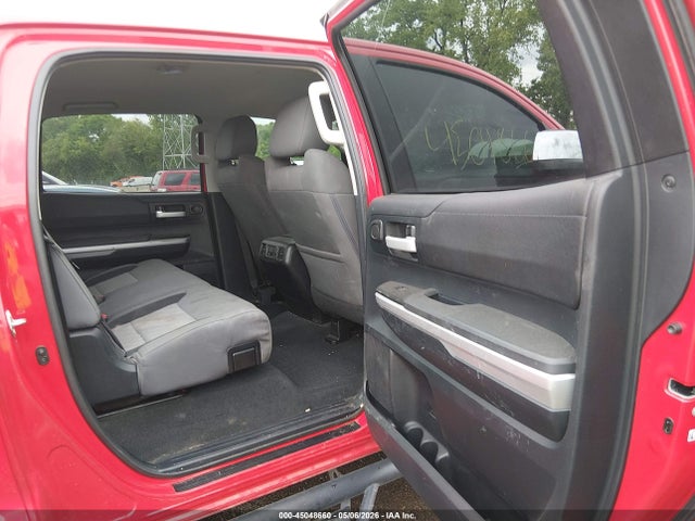 Toyota Tundra Sr5 5.7l V8