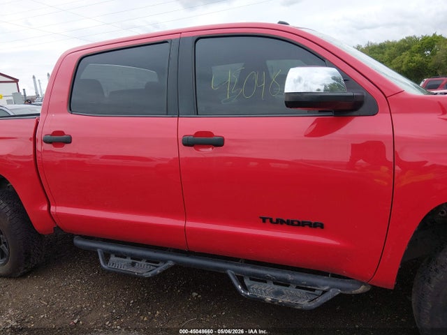 Toyota Tundra Sr5 5.7l V8