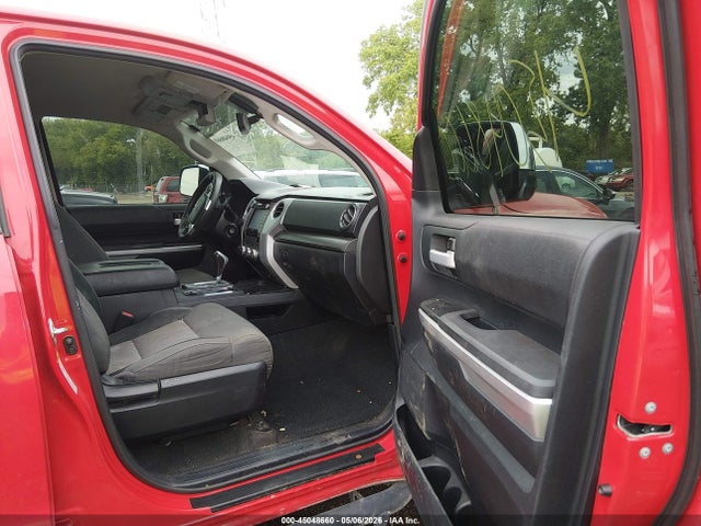 Toyota Tundra Sr5 5.7l V8