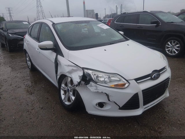 Salvage Ford Focus Image