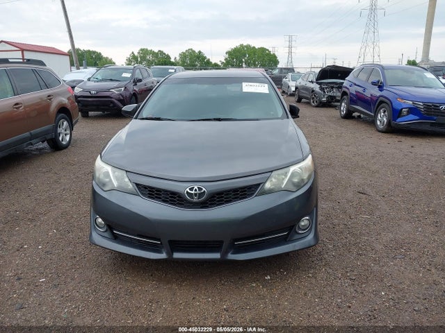 Toyota Camry Se