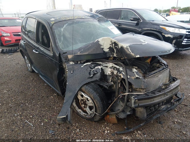 Salvage Chrysler PT Cruiser Image