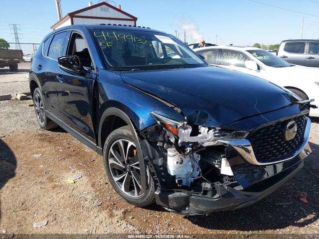 Salvage Mazda Cx Image