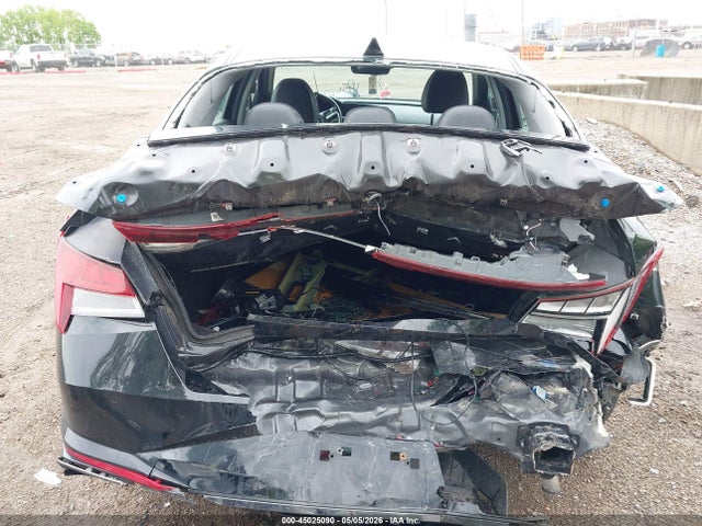 Hyundai ELANTRA Limited