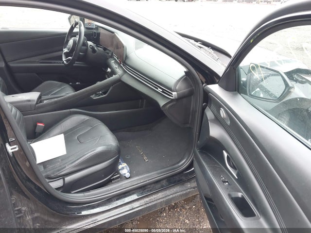 Hyundai ELANTRA Limited