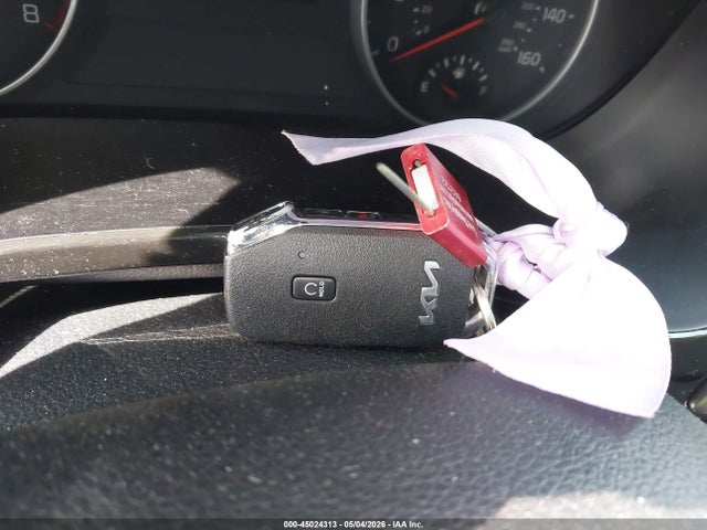 Kia Seltos S