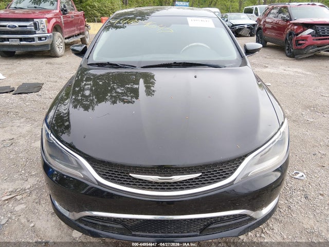 Chrysler 200 C