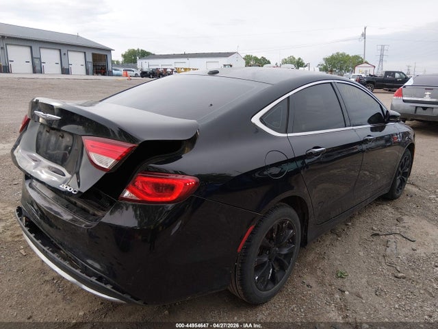 Chrysler 200 C