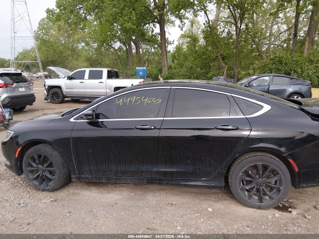 Chrysler 200 C