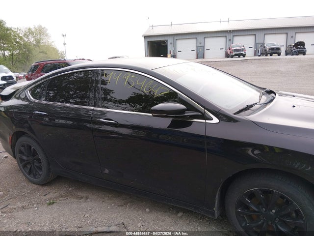 Chrysler 200 C