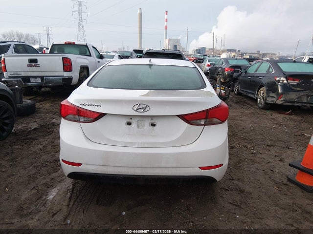 Hyundai ELANTRA Se