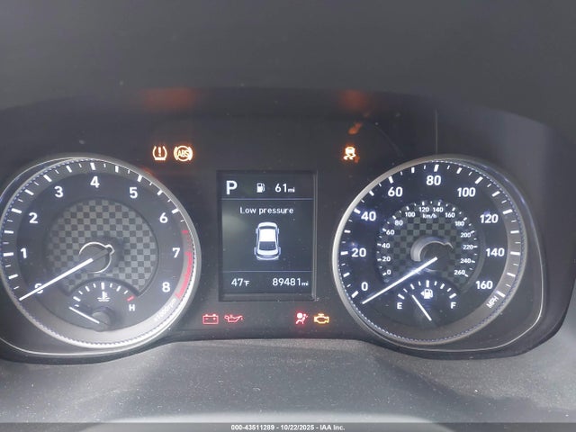 Hyundai ELANTRA Sel