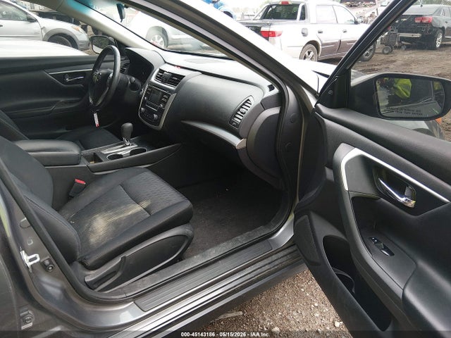 Nissan Altima 2.5 Sv