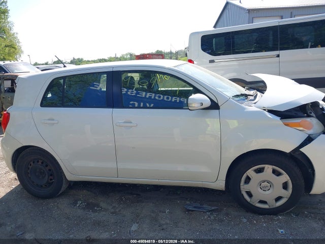 Scion xD