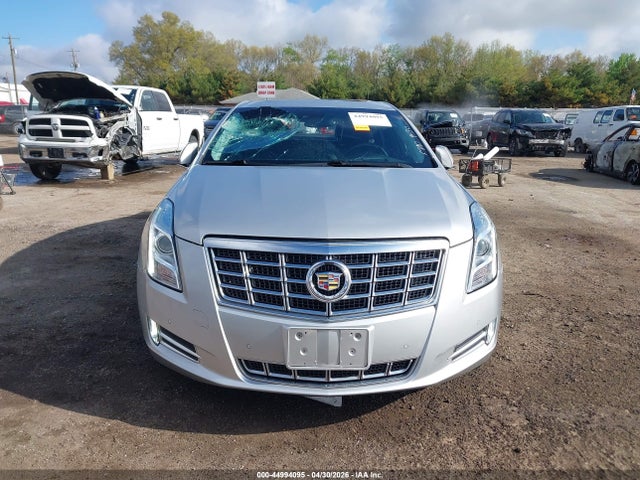 Cadillac XTS Premium