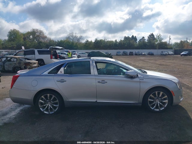 Cadillac XTS Premium