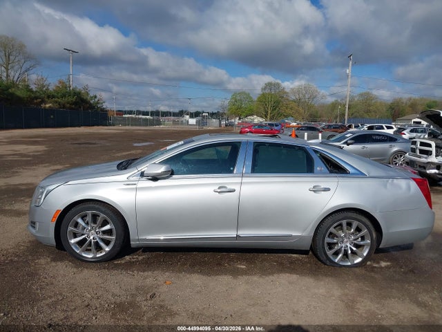 Cadillac XTS Premium
