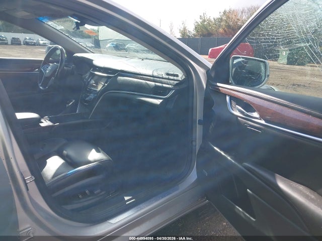 Cadillac XTS Premium