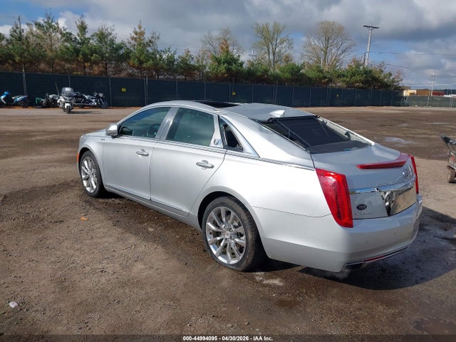 Cadillac XTS Premium