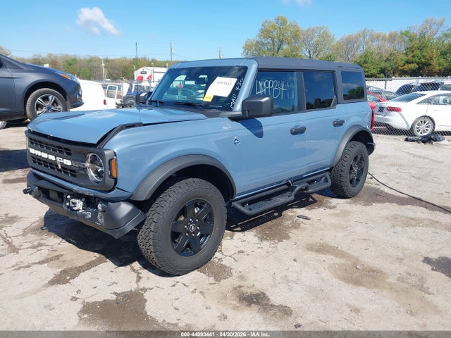 Ford Bronco Black Diamond