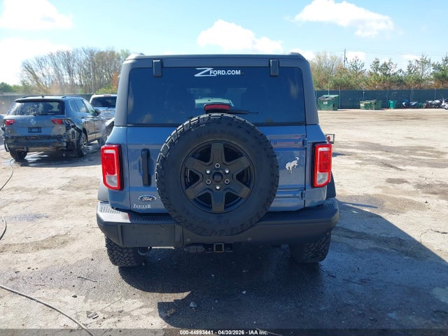 Ford Bronco Black Diamond