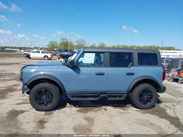 Ford Bronco Black Diamond