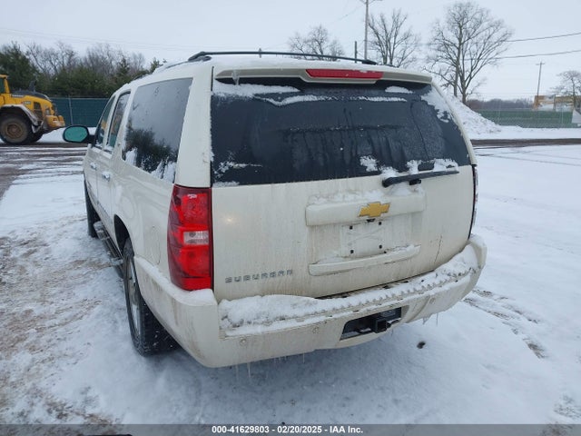 Chevrolet Suburban 1500 Ltz