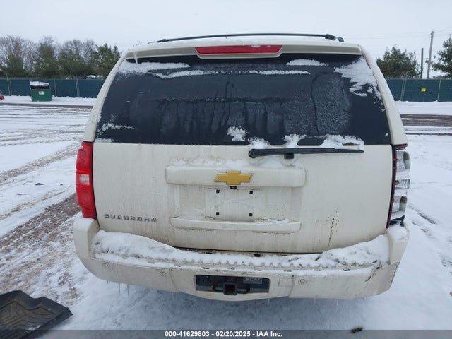Chevrolet Suburban 1500 Ltz
