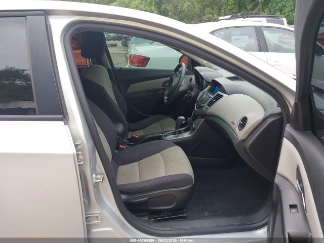 Chevrolet Cruze Ls Auto