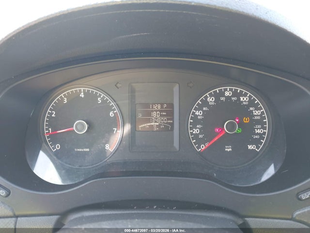 Volkswagen Jetta 2.0l S