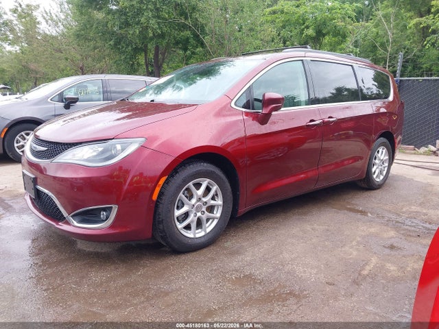 Chrysler Pacifica Touring