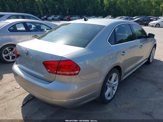 Volkswagen Passat 2.0l Tdi Sel Premium