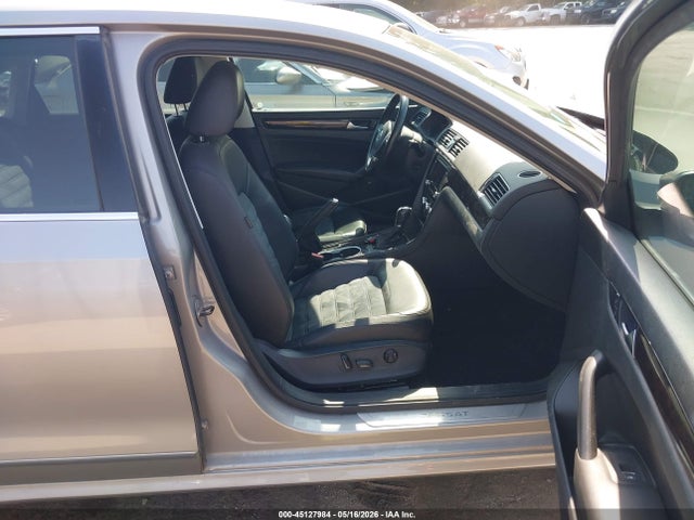 Volkswagen Passat 2.0l Tdi Sel Premium
