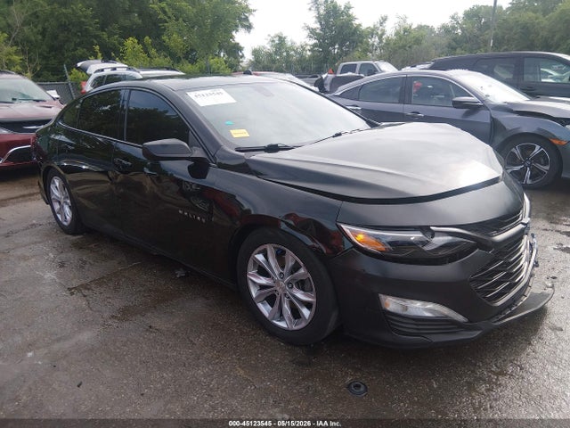 Salvage Chevrolet Malibu Image
