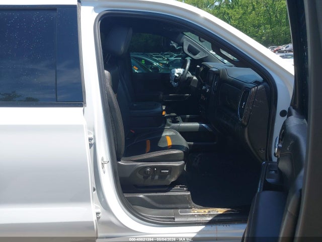 GMC Sierra 1500 4wd  Short Box At4