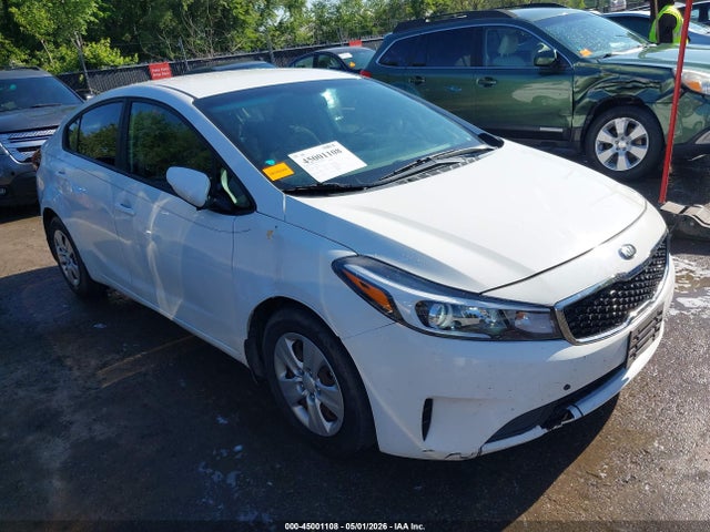 Salvage Kia Forte Image
