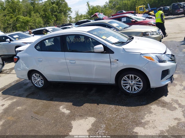 Mitsubishi Mirage Le