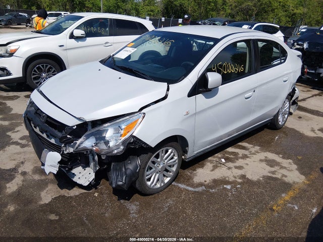 Mitsubishi Mirage Le