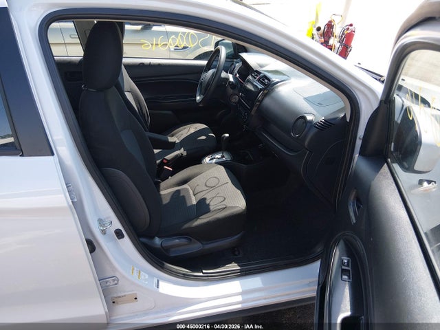 Mitsubishi Mirage Le