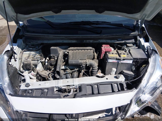 Mitsubishi Mirage Le