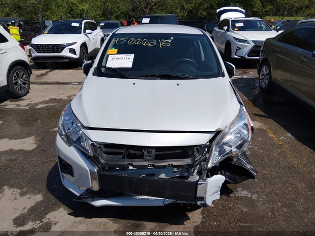 Mitsubishi Mirage Le