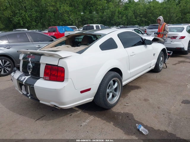 Ford Mustang Gt Premium