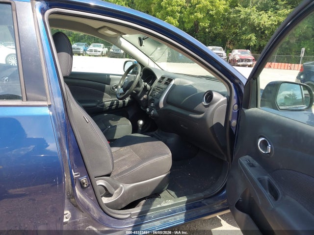 Nissan Versa 1.6 Sv
