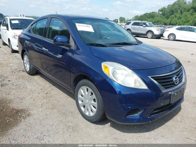Salvage Nissan Versa Image