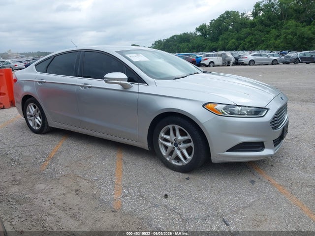 Salvage Ford Fusion Image