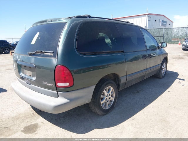 Plymouth Grand Voyager Se