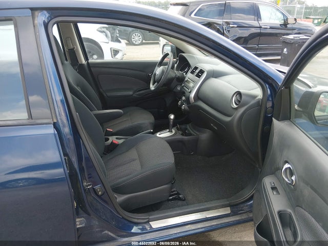 Nissan Versa 1.6 Sv