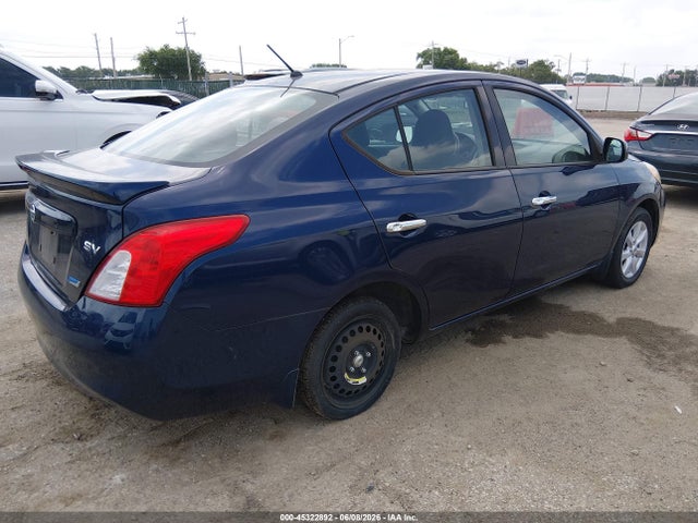 Nissan Versa 1.6 Sv